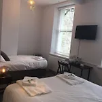 The Waverley Hotel