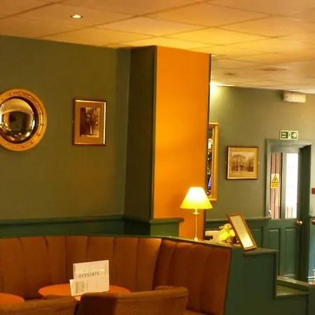 酒店 The Waverley 3*